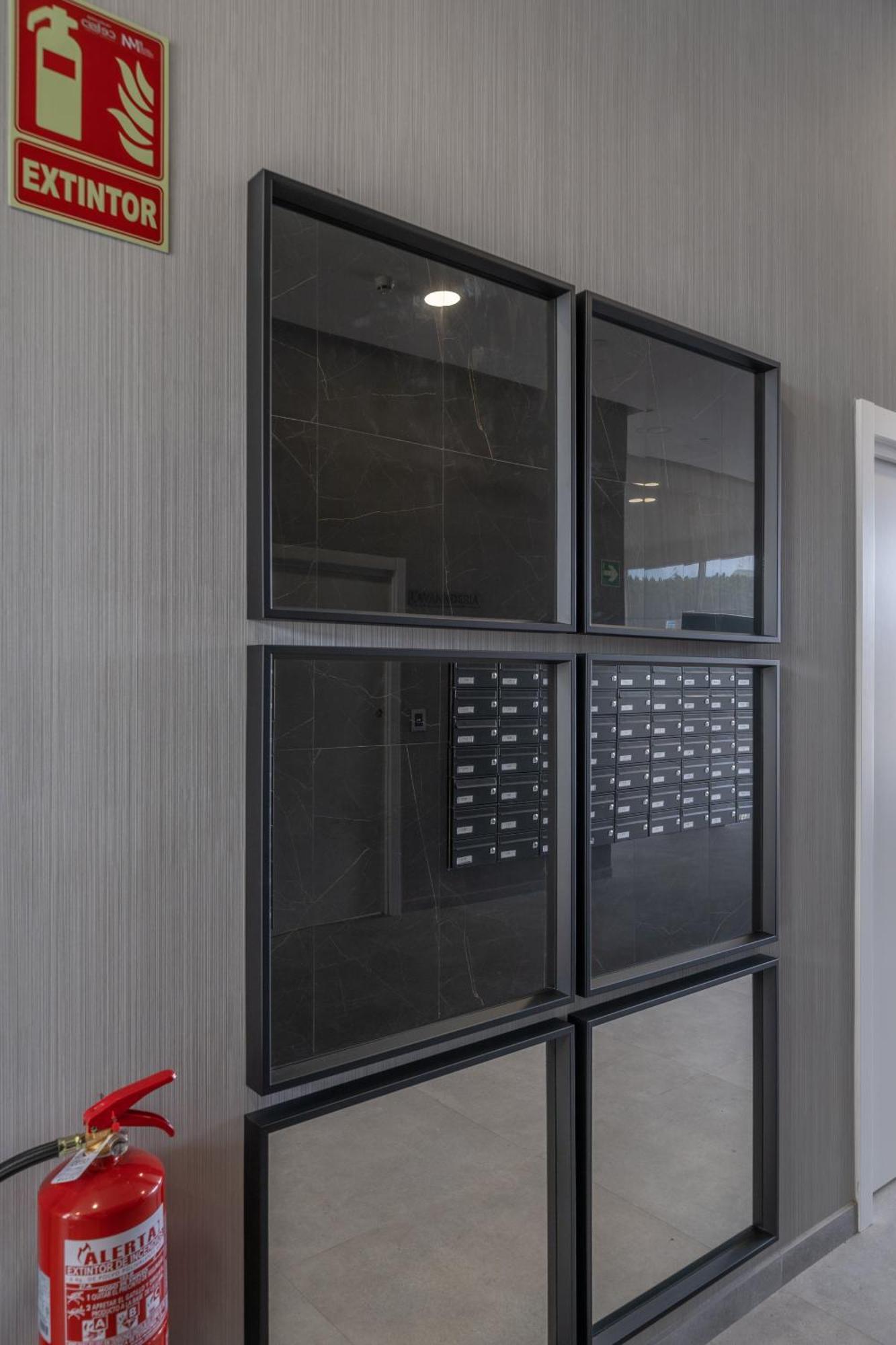 Xpce Urban 4 Malaga Skyline - Free Parking Apartment Bagian luar foto